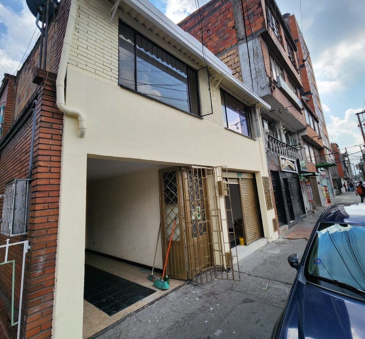 Lote en venta Cundinamarca Bogotá Carvajal 183 m2 Habitaciones 0 Baños 0 Garajes 1 Precio $980000000