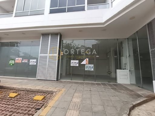 Local en arriendo Santander Floridablanca Ub Club House Ii 220 m2 Habitaciones 0 Baños 1 Garajes 0 Precio $12545000