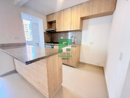 Apartamento en arriendo Antioquia Medellín San German 69 m2 Habitaciones 3 Baños 2 Garajes 1 Precio $3500000