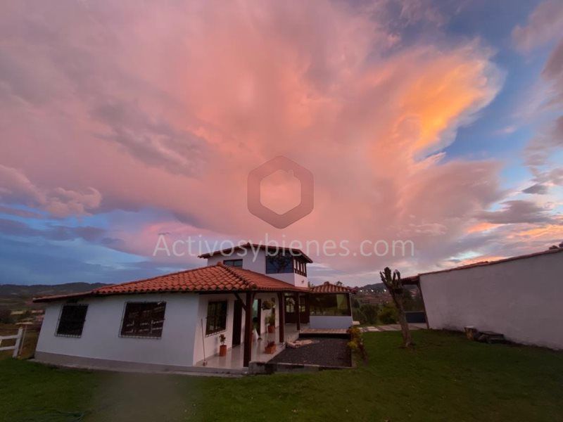 Casa en arriendo Antioquia La Unión La Unión 500 m2 Habitaciones 2 Baños 2 Garajes 5 Precio $3500000