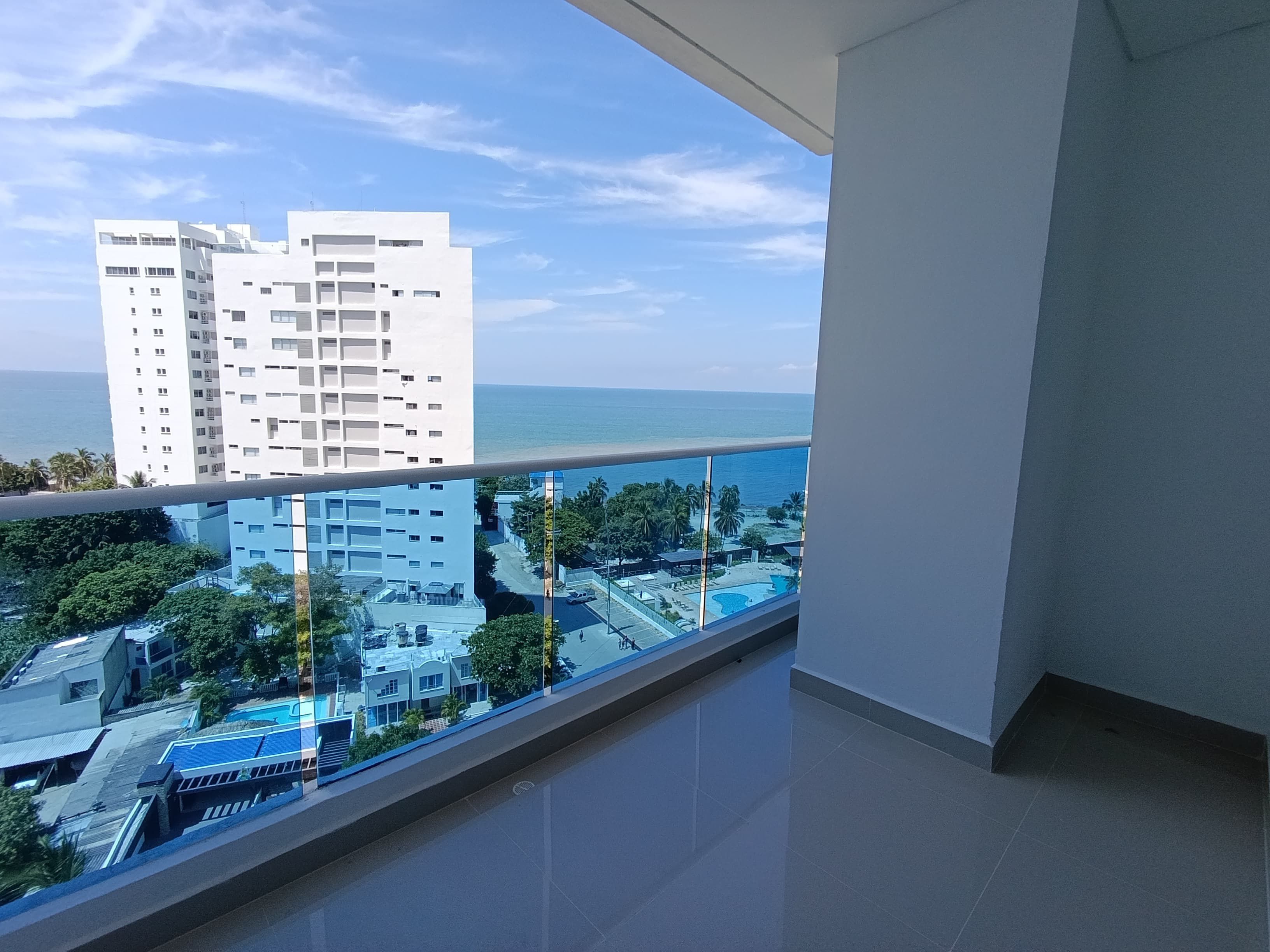 Apartamento en venta Magdalena Santa Marta Miramar 101 m2 Habitaciones 3 Baños 2 Garajes 1 Precio $930000000