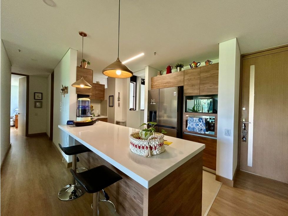 Apartamento en arriendo o venta Antioquia Rionegro Rionegro 113 m2 Habitaciones 2 Baños 3 Garajes 2 Precio venta $1250000000 Precio arriendo $8400000