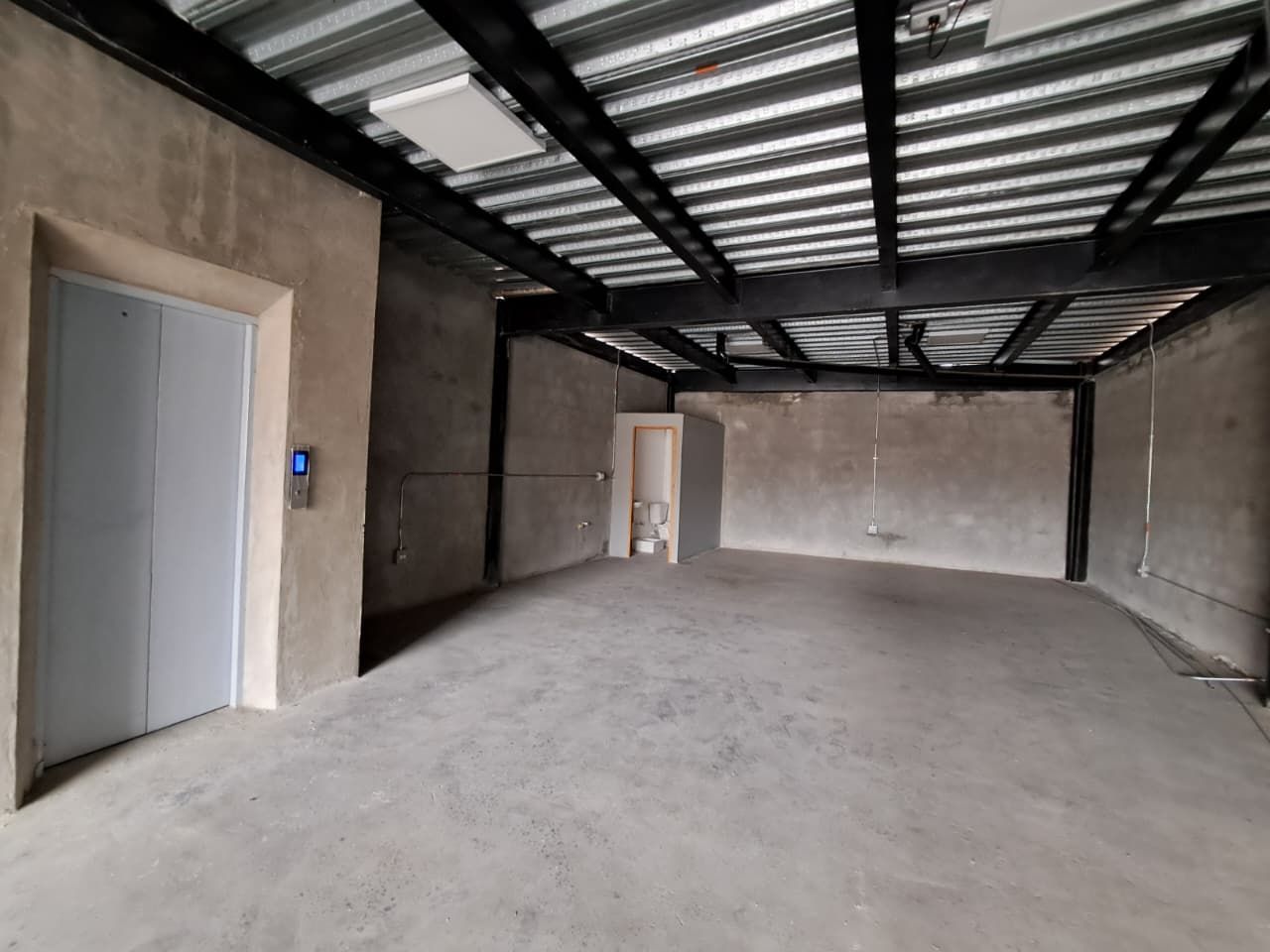 Local en arriendo Antioquia Medellín Buenos Aires 120 m2 Habitaciones 0 Baños 1 Garajes 0 Precio $6200000