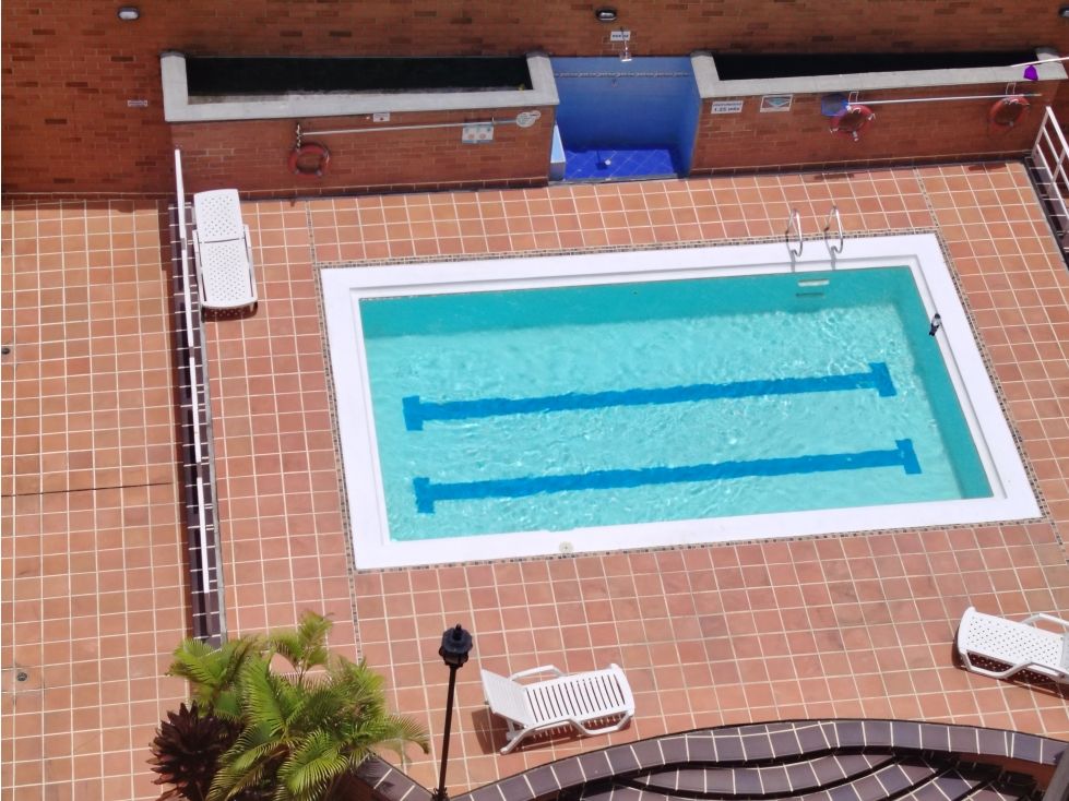 Apartamento en arriendo Antioquia Medellín Laureles 270 m2 Habitaciones 4 Baños 2 Garajes 2 Precio $5800000