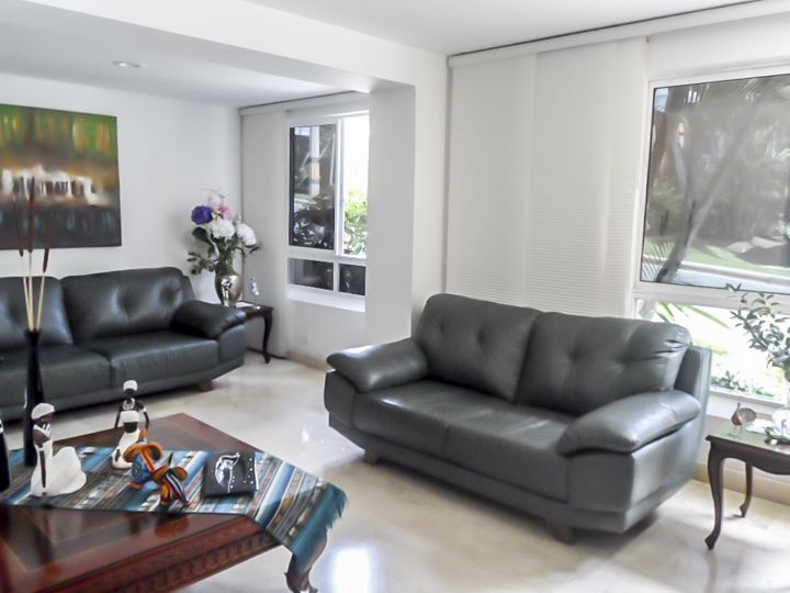 Casa en arriendo Antioquia Medellín Los Balsos No 2 247 m2 Habitaciones 4 Baños 4 Garajes 2 Precio $8400000