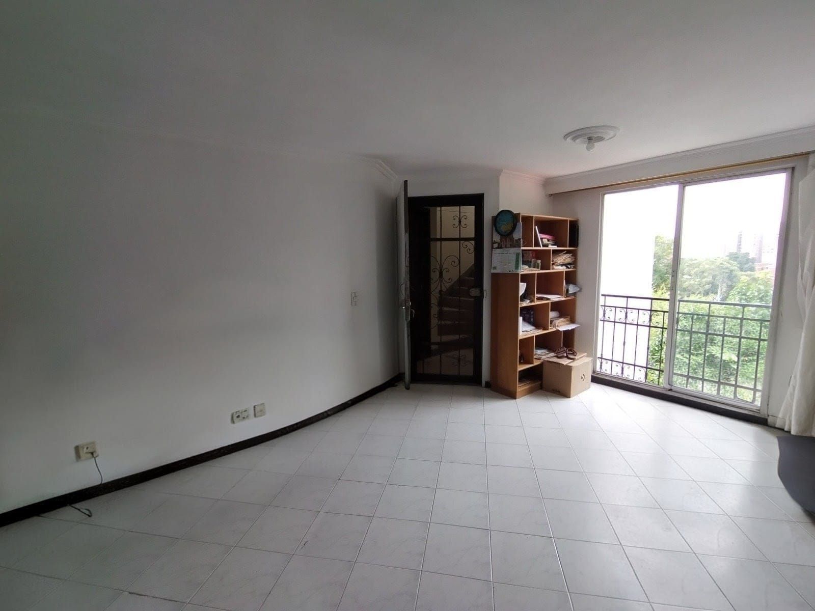 Apartamento en venta Antioquia Medellín Las Mercedes 70 m2 Habitaciones 3 Baños 2 Garajes 1 Precio $400000000