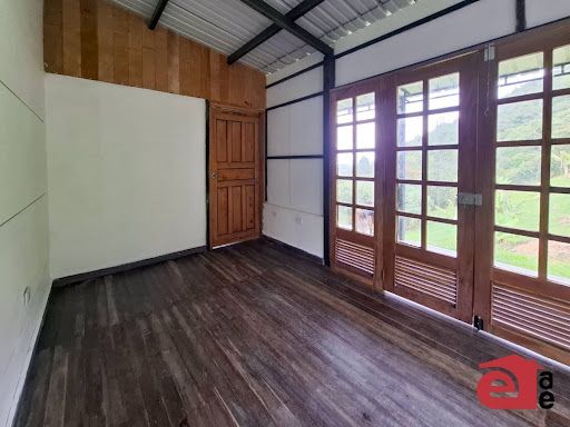 Casa Campestre en arriendo Antioquia El Carmen De Viboral El Carmen De Viboral 3300 m2 Habitaciones 2 Baños 2 Garajes 2 Precio $2500000
