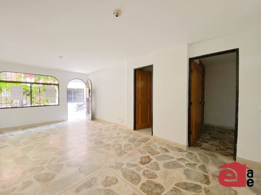 Casa en arriendo Antioquia Sabaneta Entre Amigos 90 m2 Habitaciones 3 Baños 2 Garajes 0 Precio $2450000