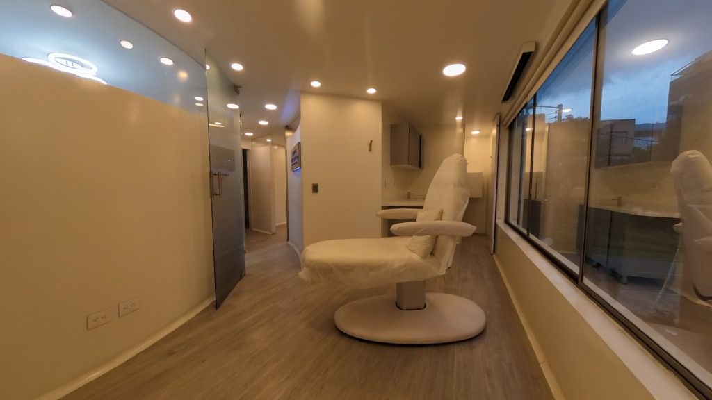 Consultorio en venta Cundinamarca Bogotá Chicó Norte 45 m2 Habitaciones 0 Baños 1 Garajes 1 Precio $338000000