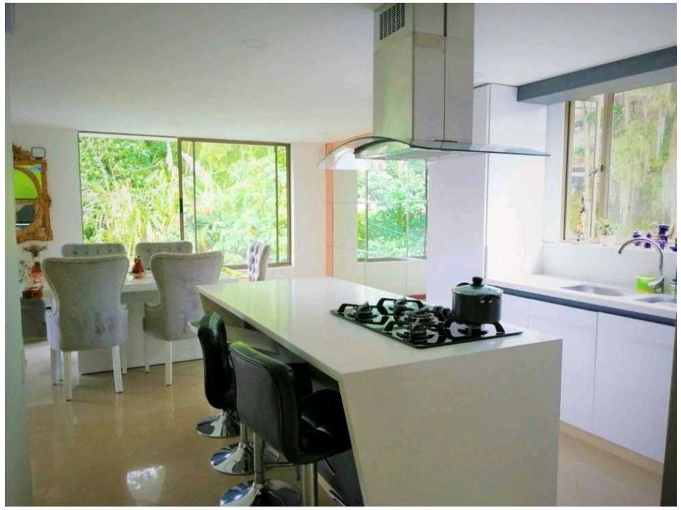 Casa en venta Antioquia Envigado Loma Del Atravesado 284 m2 Habitaciones 4 Baños 7 Garajes 2 Precio $1480000000