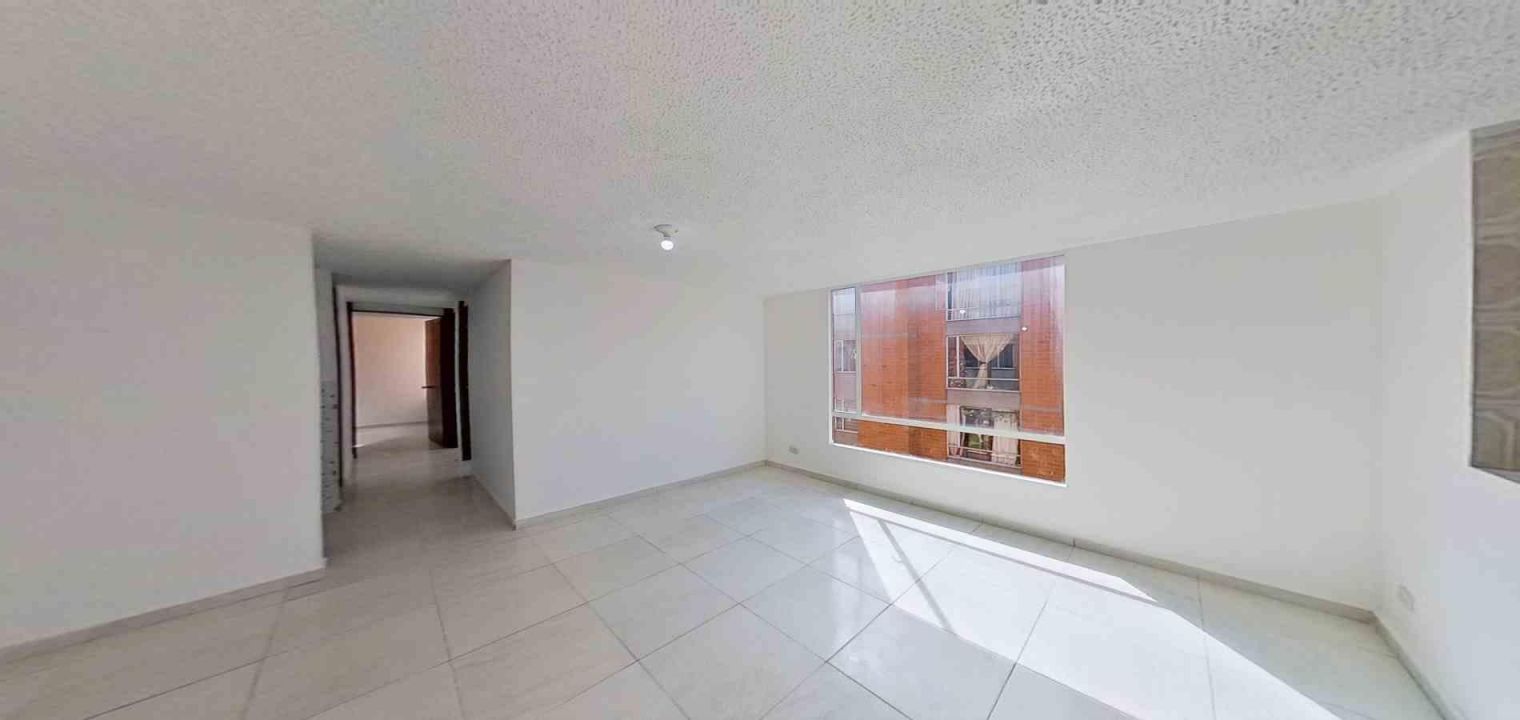 Apartamento en venta Cundinamarca Soacha Cr El Tesoro Et I 58 m2 Habitaciones 3 Baños 2 Garajes 0 Precio $151000000