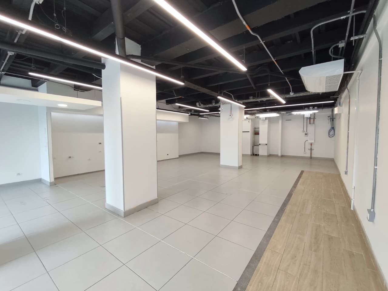 Local en arriendo Risaralda Pereira Ciudad Jardin 120 m2 Habitaciones 0 Baños 1 Garajes 0 Precio $5800000