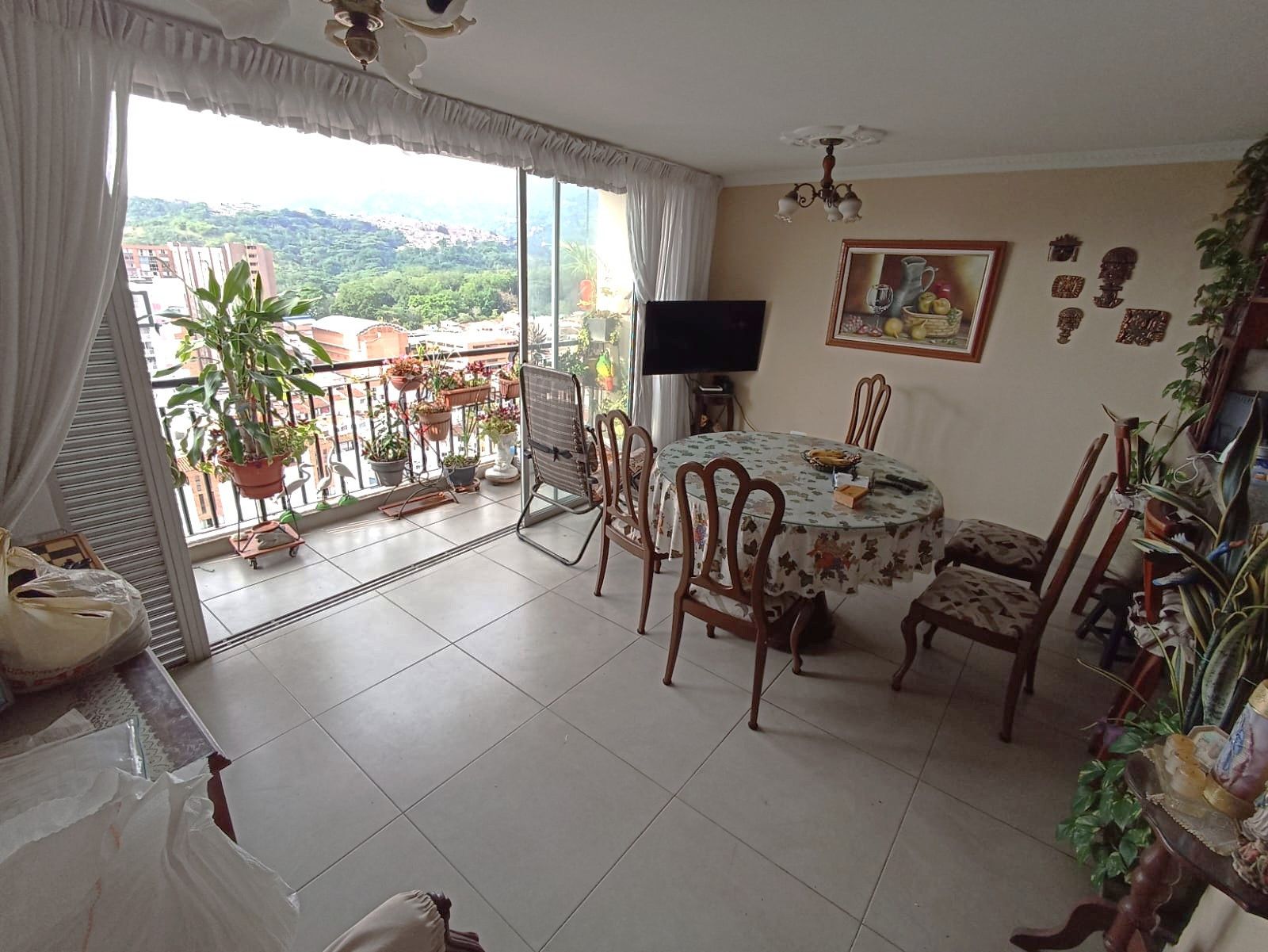 Apartamento en venta Santander Floridablanca Santa Helena 84 m2 Habitaciones 3 Baños 2 Garajes 1 Precio $360000000