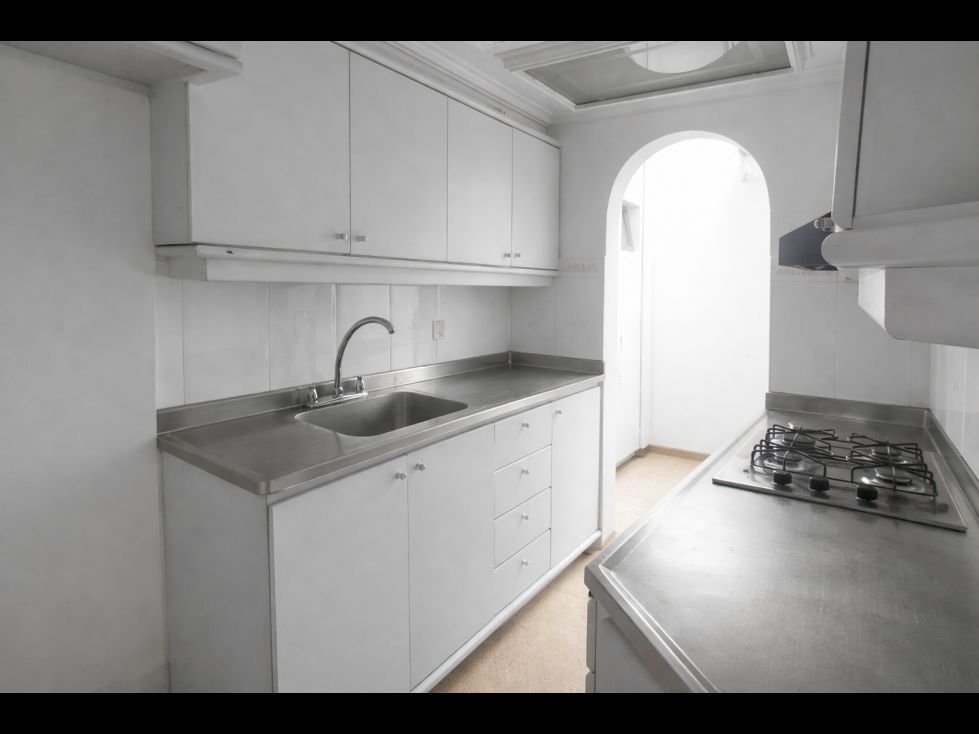 Apartamento en arriendo Antioquia Medellín Versalles No 2 150 m2 Habitaciones 3 Baños 1 Garajes 3 Precio $5400000