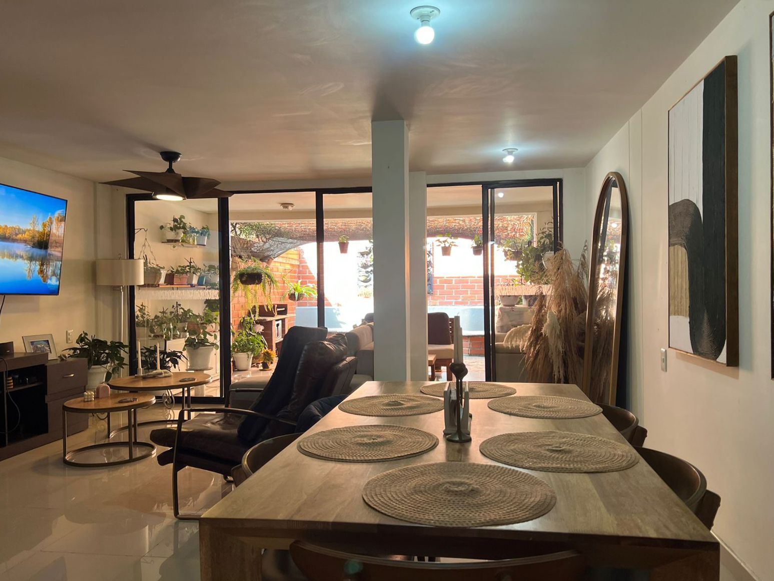 Casa en arriendo Antioquia Envigado El Esmeraldal 162 m2 Habitaciones 3 Baños 4 Garajes 1 Precio $7000000