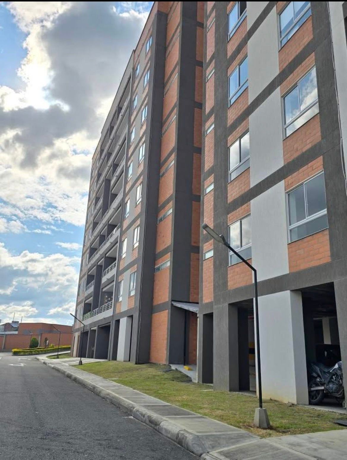 Apartamento en venta Cauca Popayán Cr Luna Blanca 88 m2 Habitaciones 3 Baños 1 Garajes 0 Precio $385000000