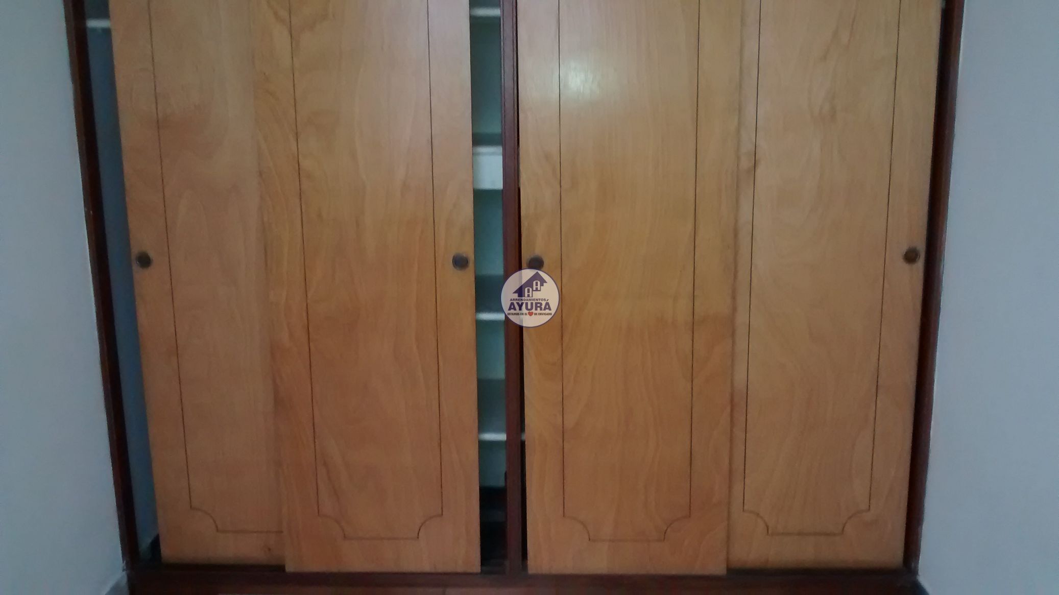 Apartamento en arriendo Antioquia Envigado Bucarest 90 m2 Habitaciones 3 Baños 2 Garajes 0 Precio $3000000