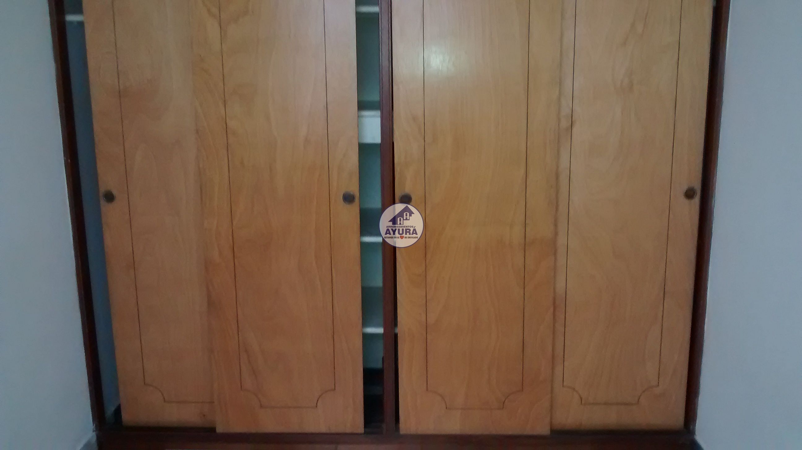 Apartamento en arriendo Antioquia Envigado Bucarest 90 m2 Habitaciones 3 Baños 2 Garajes 0 Precio $3000000