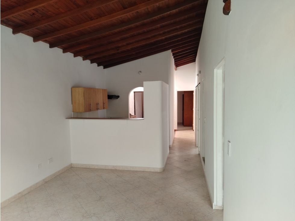 Apartamento en arriendo Antioquia Medellín La Gloria 70 m2 Habitaciones 2 Baños 2 Garajes 0 Precio $2500000
