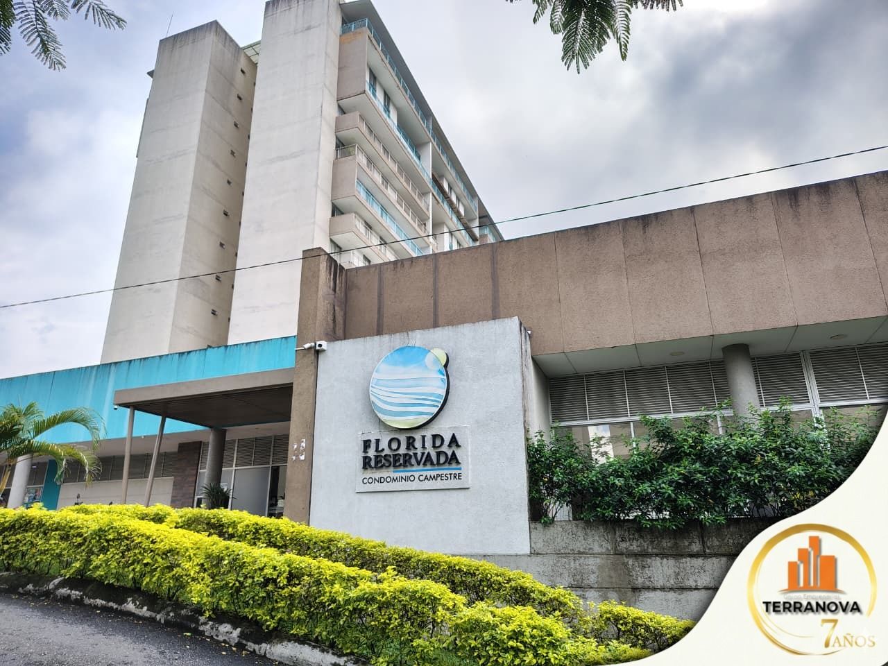 Apartamento en venta Tolima Ibagué Cd Simon Bolivar Et I 109 m2 Habitaciones 3 Baños 3 Garajes 2 Precio $500000000