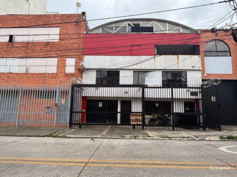 Bodega en arriendo Cundinamarca Bogotá Las Orquideas 900 m2 Habitaciones 0 Baños 6 Garajes 0 Precio $25000000