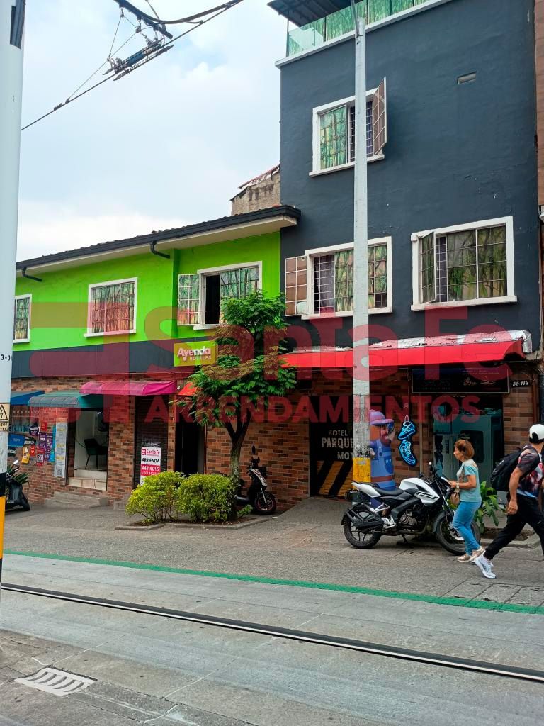 Local en arriendo Antioquia Medellín Bombona No 2 20 m2 Habitaciones 0 Baños 1 Garajes 0 Precio $1700000