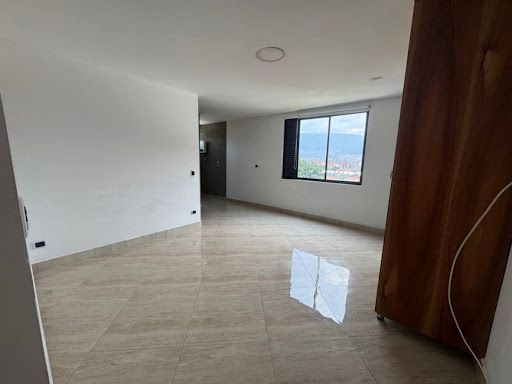 Apartaestudio en arriendo Antioquia Medellín Lorena 31 m2 Habitaciones 1 Baños 1 Garajes 0 Precio $1700000