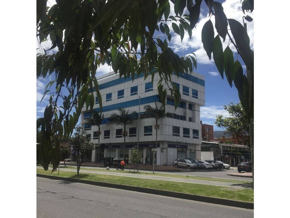 Oficina en arriendo Cundinamarca Bogotá San Patricio 56 m2 Habitaciones 0 Baños 1 Garajes 1 Precio $3400000