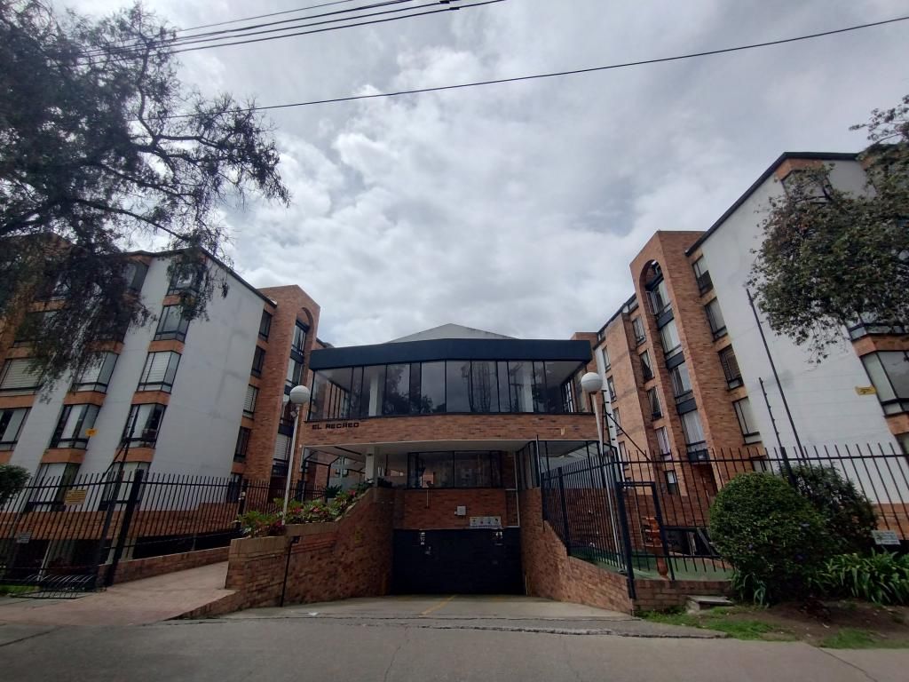 Apartamento en arriendo Cundinamarca Bogotá Alicante I Y Ii 80 m2 Habitaciones 3 Baños 2 Garajes 1 Precio $2313200