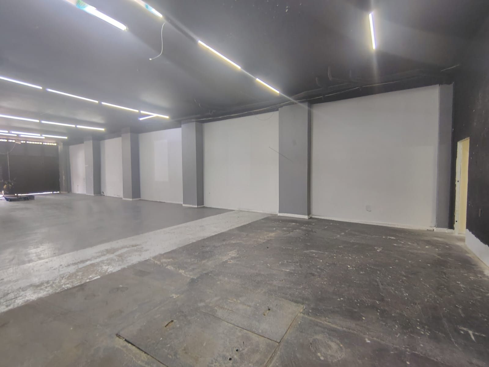 Bodega en arriendo Antioquia Medellín Granada 250 m2 Habitaciones 0 Baños 0 Garajes 0 Precio $13400000