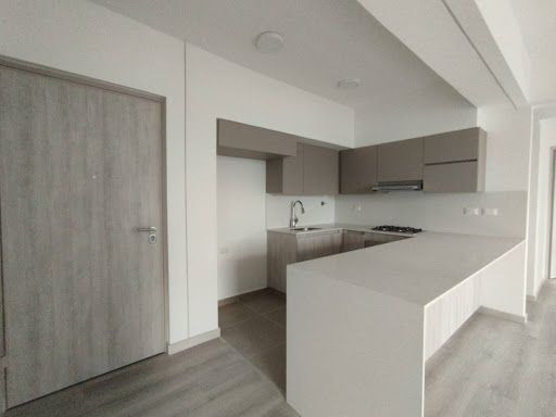 Apartamento en arriendo Antioquia Medellín Simesa 94 m2 Habitaciones 2 Baños 3 Garajes 2 Precio $5500000