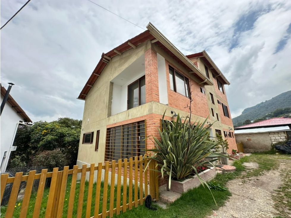 Casa Campestre en venta Cundinamarca La Calera La Calera 285 m2 Habitaciones 4 Baños 6 Garajes 2 Precio $990000000