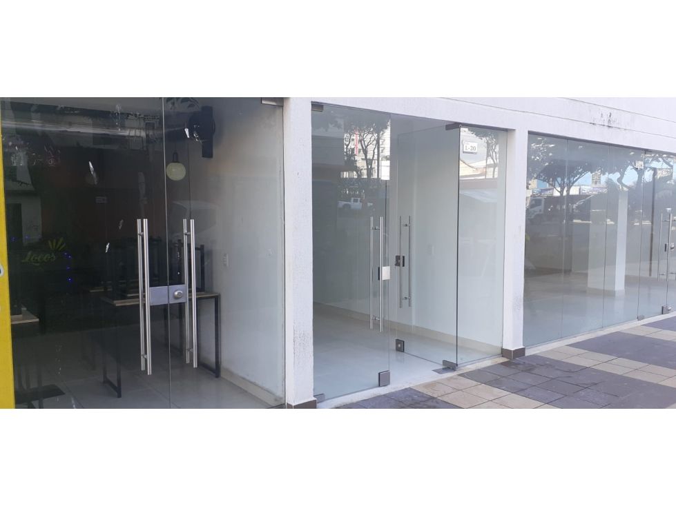 Local en venta Santander Bucaramanga Centro 36 m2 Habitaciones 0 Baños 1 Garajes 1 Precio $216000000
