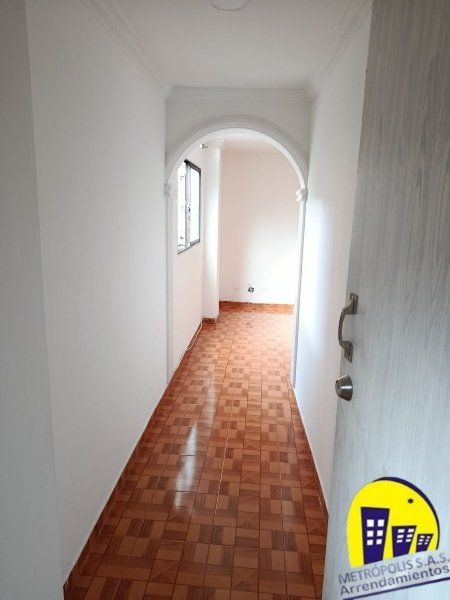 Apartamento en arriendo Antioquia Medellín Caicedo 68 m2 Habitaciones 3 Baños 2 Garajes 0 Precio $1850000