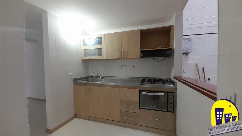 Casa en arriendo Antioquia Medellín Cataluña 0 m2 Habitaciones 3 Baños 2 Garajes 0 Precio $2000000