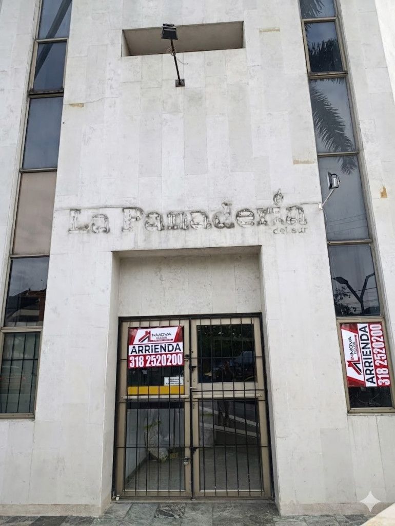 Local en arriendo Valle Del Cauca Cali Departamental 220 m2 Habitaciones 0 Baños 2 Garajes 0 Precio $12000000