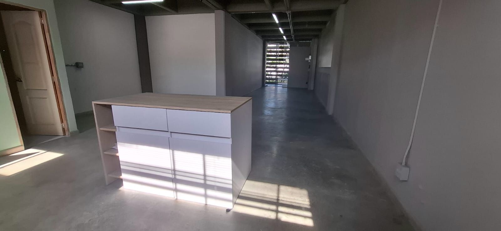 Oficina en arriendo Antioquia Itagüí La Esmeralda 64 m2 Habitaciones 0 Baños 1 Garajes 0 Precio $2500000