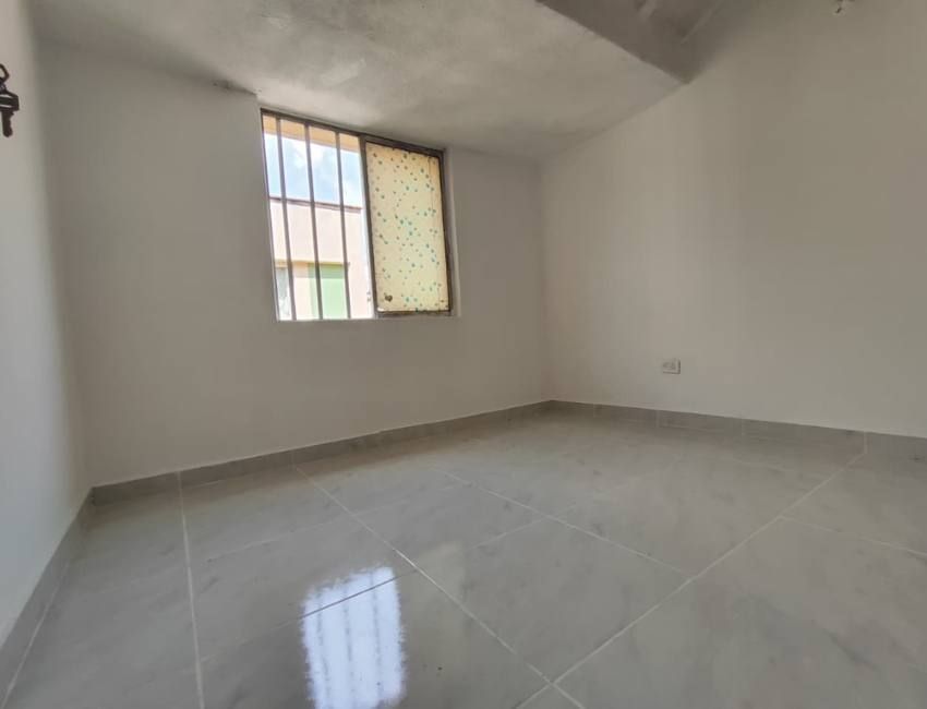 Casa en arriendo Santander Bucaramanga Cd Real De Minas 99 m2 Habitaciones 5 Baños 3 Garajes 1 Precio $2300000