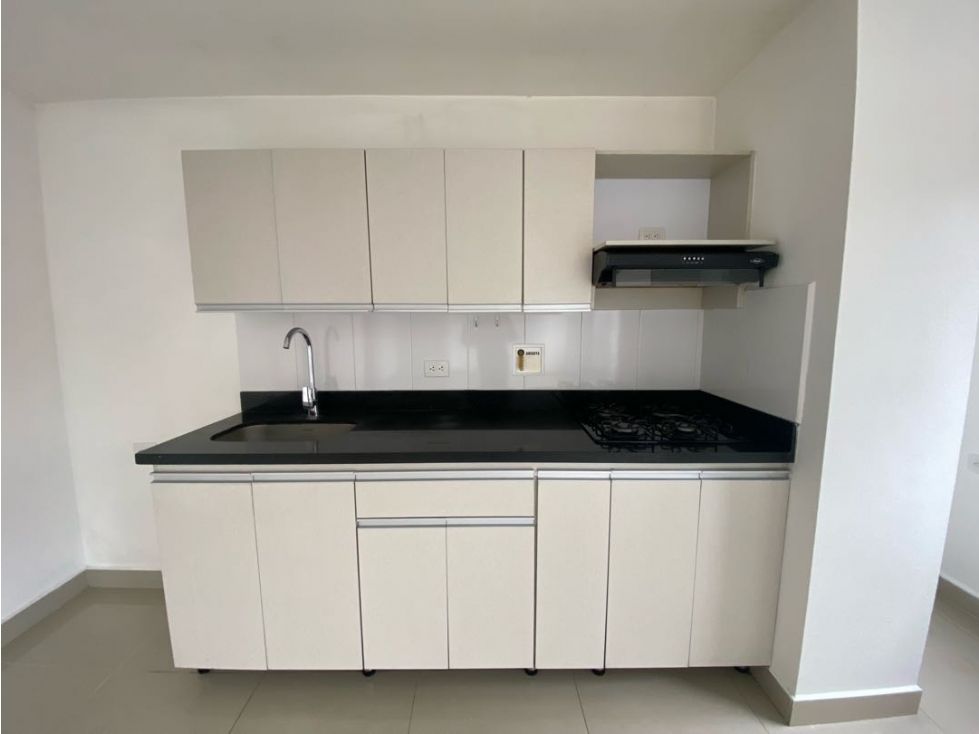 Apartamento en arriendo Antioquia Medellín Lorena 70 m2 Habitaciones 3 Baños 2 Garajes 1 Precio $3600000