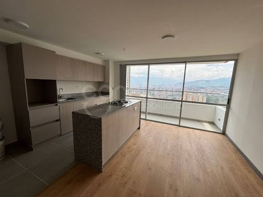 Apartamento en arriendo Antioquia Medellín Blanquizal 72 m2 Habitaciones 3 Baños 2 Garajes 1 Precio $2900000