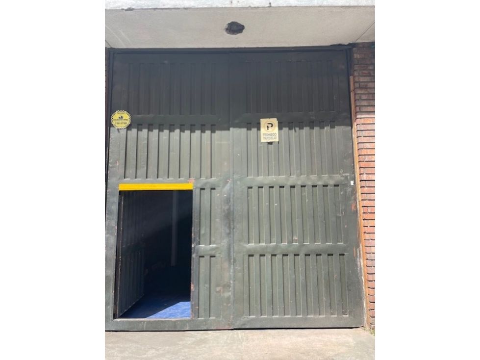 Bodega en arriendo Cundinamarca Bogotá San Miguel 460 m2 Habitaciones 0 Baños 4 Garajes 2 Precio $15000000
