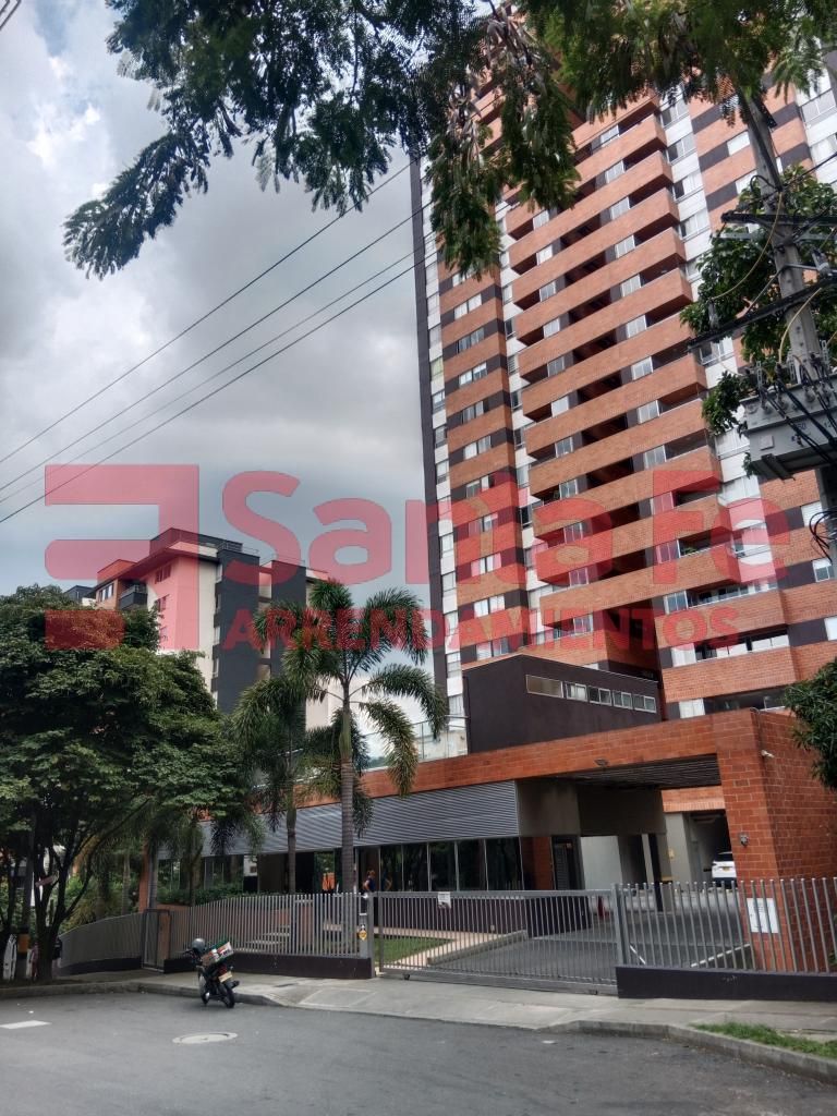 Apartamento en arriendo Antioquia Medellín La Pilarica 110 m2 Habitaciones 3 Baños 2 Garajes 1 Precio $3500000
