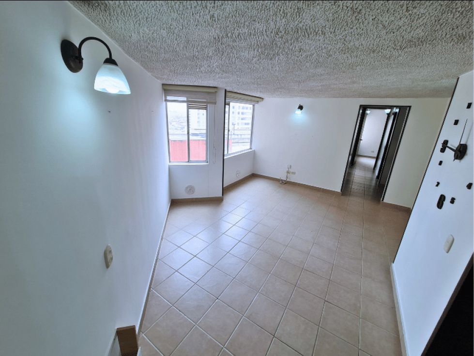 Apartamento en arriendo Cundinamarca Bogotá El Ensueño 62 m2 Habitaciones 3 Baños 2 Garajes 0 Precio $1500000