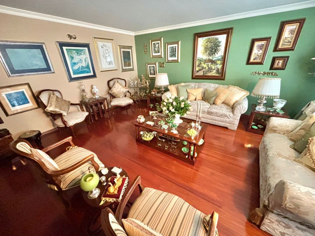 Apartamento en venta Cundinamarca Bogotá San Patricio 155 m2 Habitaciones 3 Baños 3 Garajes 2 Precio $950000000