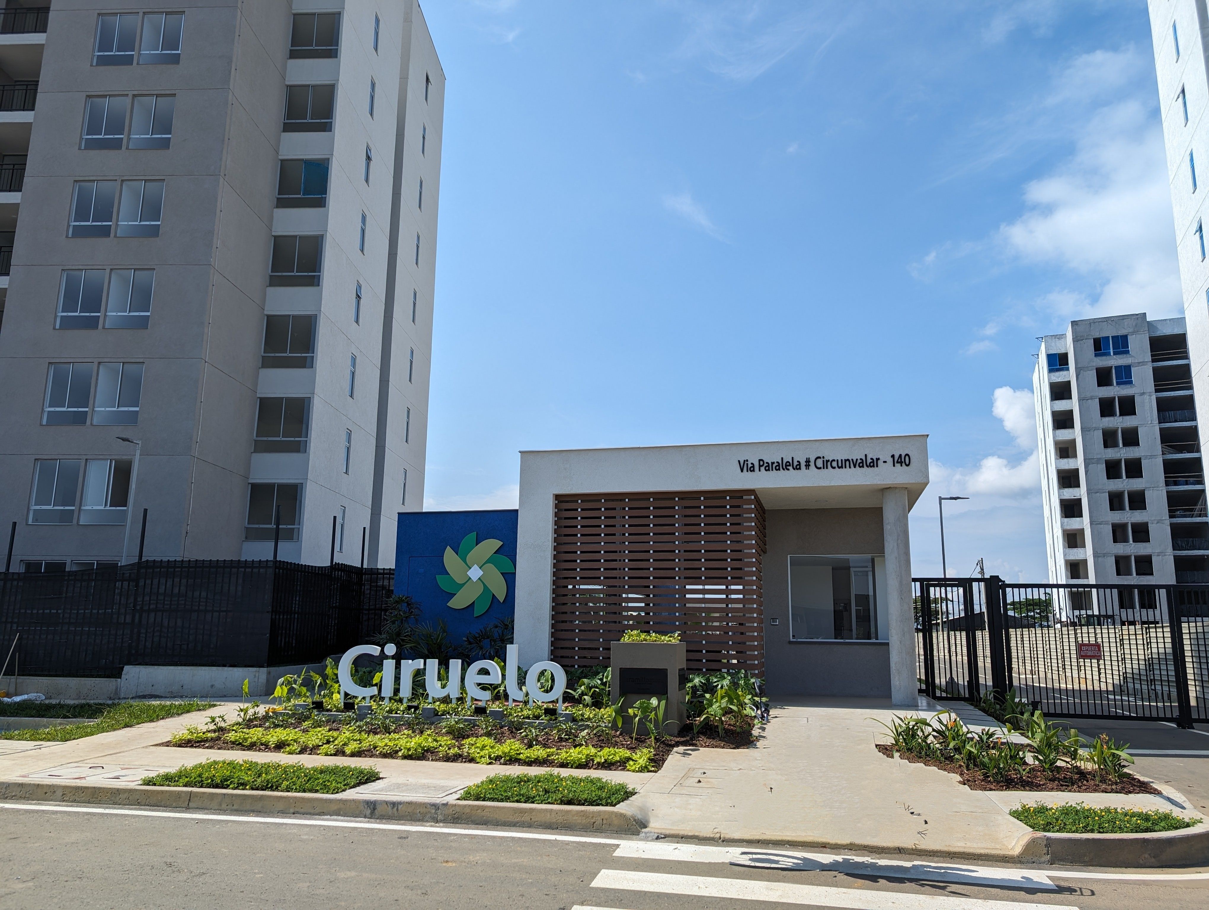 Apartamento en arriendo Valle Del Cauca Jamundí Cr Jacamar 77 m2 Habitaciones 3 Baños 2 Garajes 1 Precio $1770000