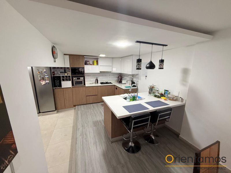 Casa en venta Antioquia Medellín Cataluña 200 m2 Habitaciones 3 Baños 3 Garajes 0 Precio $1550000000