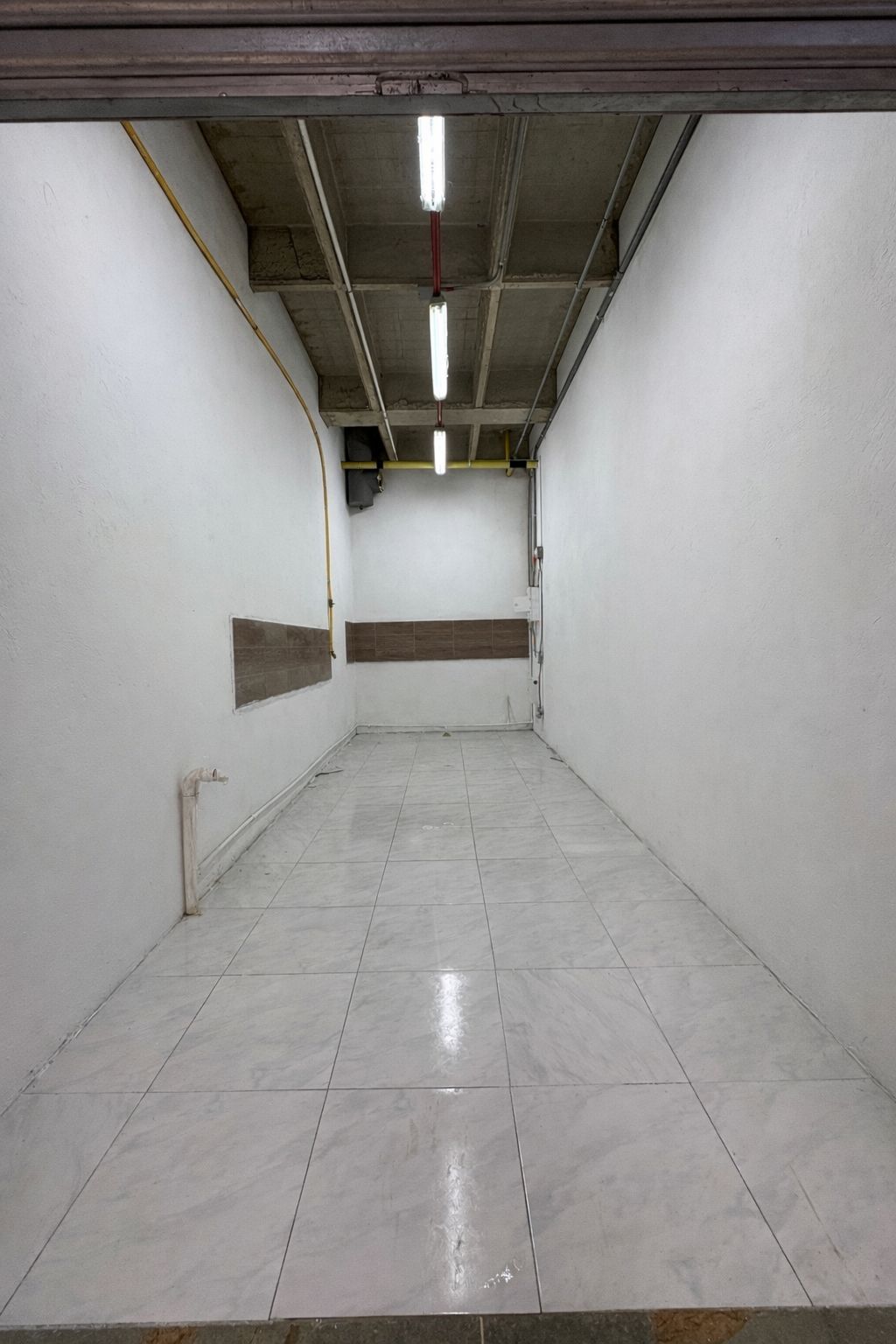 Local Comercial en arriendo Antioquia Medellín Bombona No 1 19 m2 Habitaciones 0 Baños 0 Garajes 0 Precio $1500000