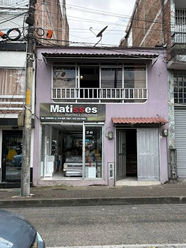 Casa en venta Risaralda Pereira Sector Lago Uribe 218 m2 Habitaciones 4 Baños 2 Garajes 0 Precio $850000000