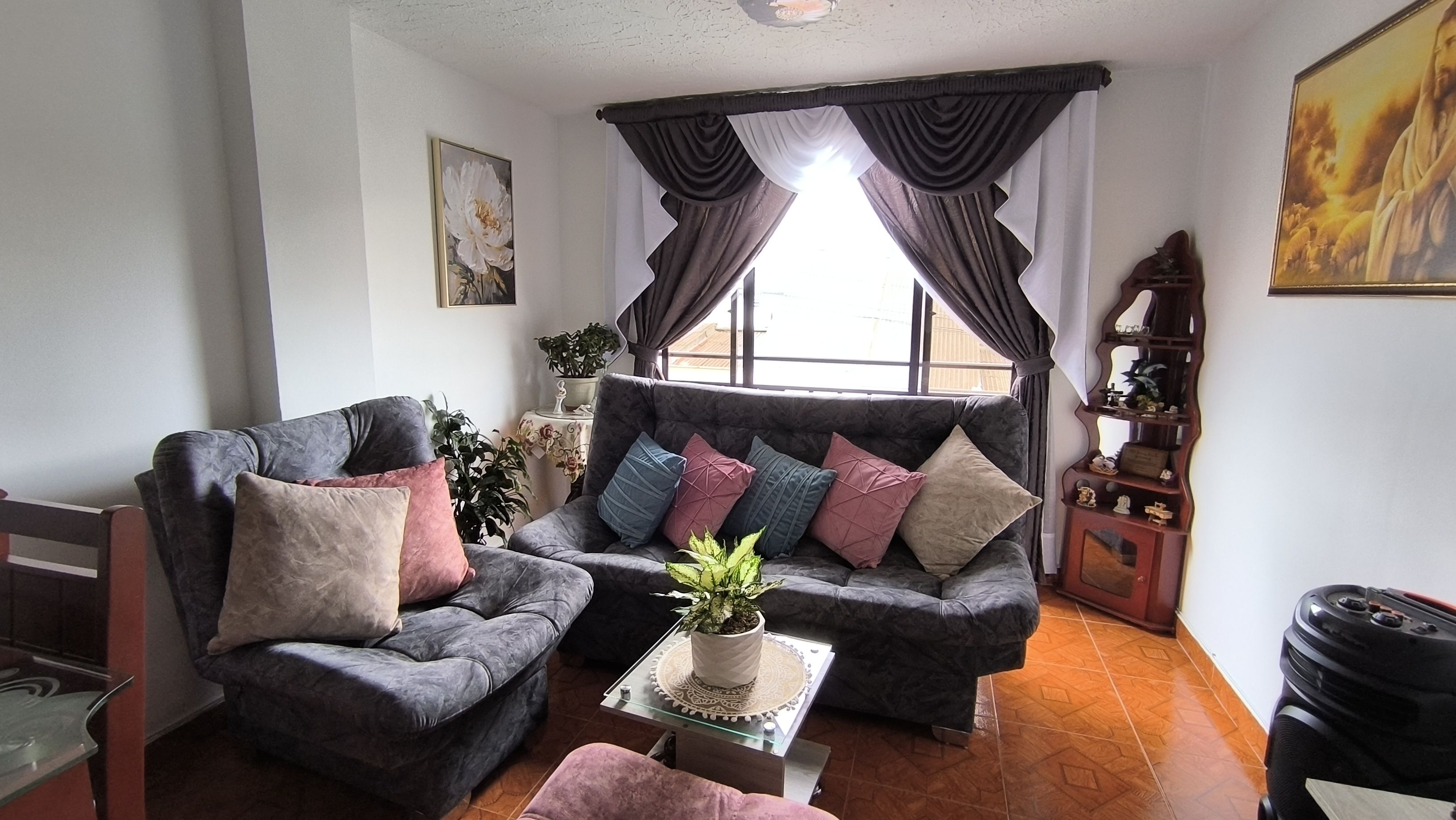 Apartamento en venta Risaralda Pereira El Poblado Ii Etapa 75 m2 Habitaciones 3 Baños 2 Garajes 1 Precio $270000000