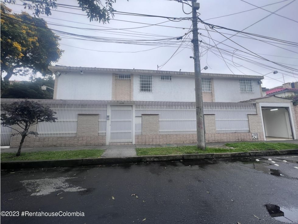 Casa en venta Cundinamarca Bogotá Caobos Salazar 240 m2 Habitaciones 5 Baños 7 Garajes 2 Precio $957000000